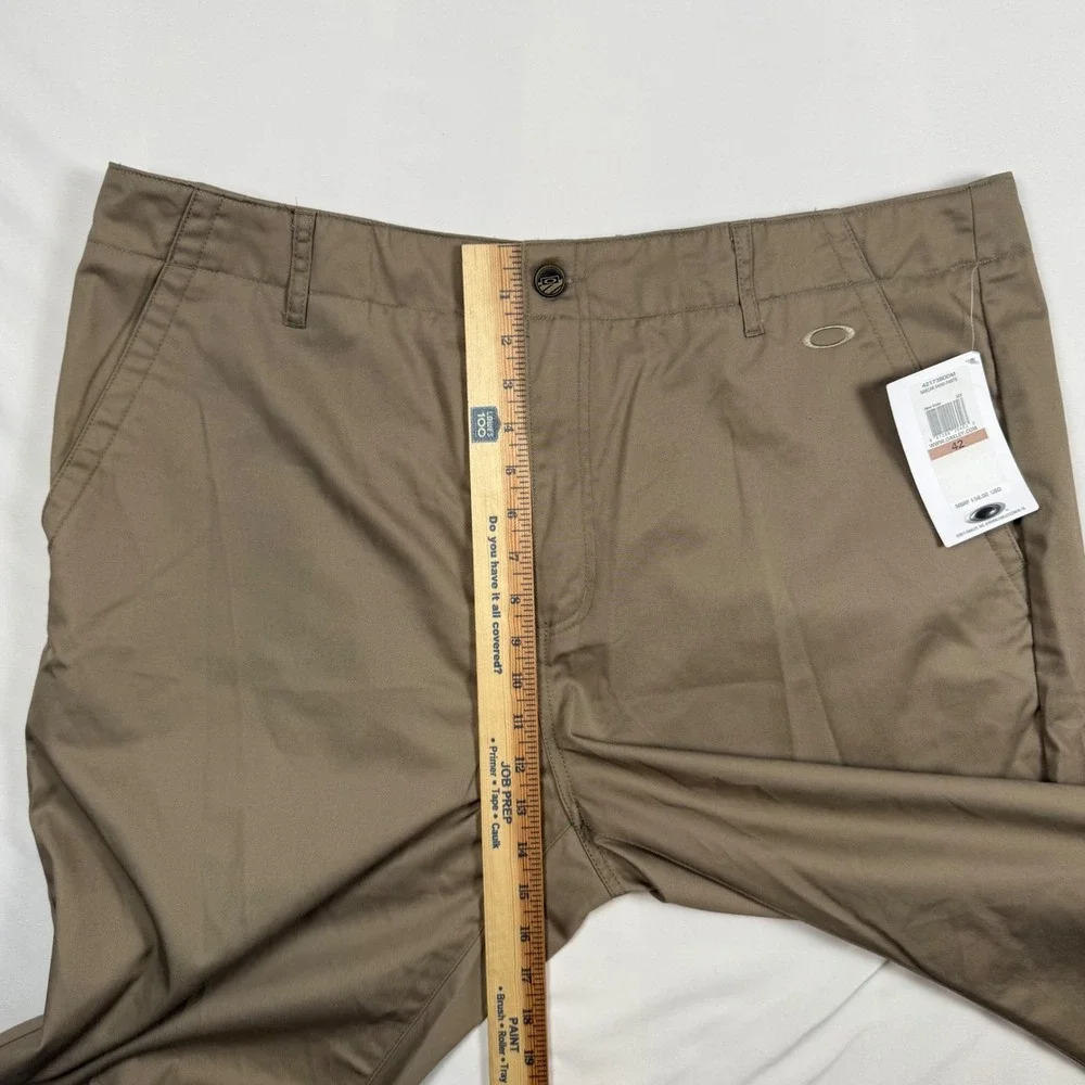 Oakley Mens Nascar Khaki Pants 421738ODM New Khaki Size 42 NWT